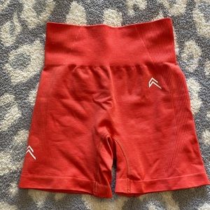 Gently Used Oner Active shorts, Size S in Coral Marl